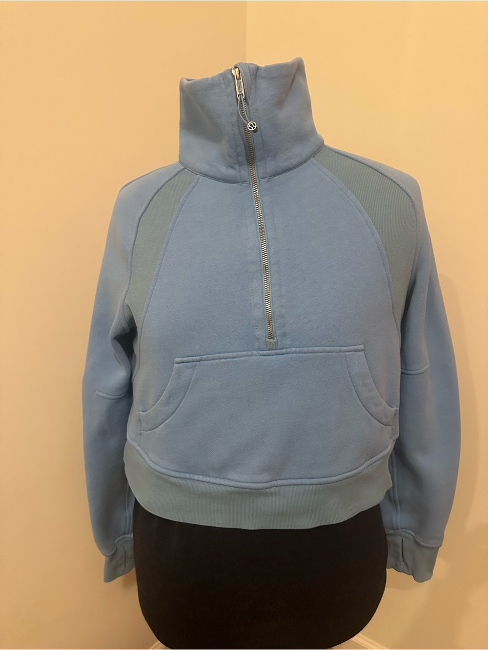 Lululemon Scuba Women's Light Blue Half-Zip Pullover Sweatshirt